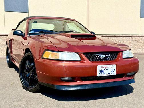 2001 Ford Mustang GT