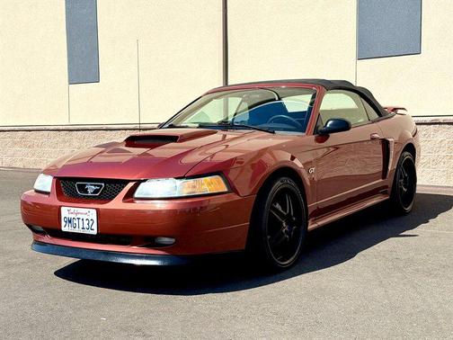 2001 Ford Mustang GT