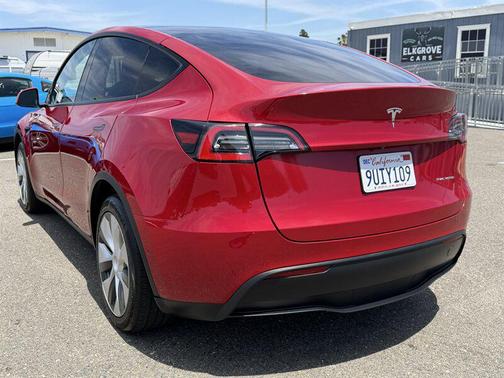 Red Multi-Coat 2021 Tesla Model Y Long Range Dual Motor All-Wheel Drive