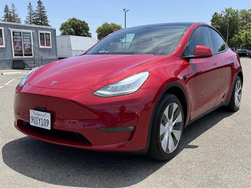 Red Multi-Coat 2021 Tesla Model Y Long Range Dual Motor All-Wheel Drive