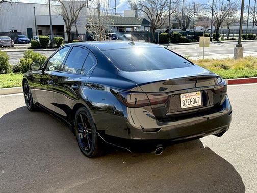 2017 INFINITI Q50 3.0t Signature Edition