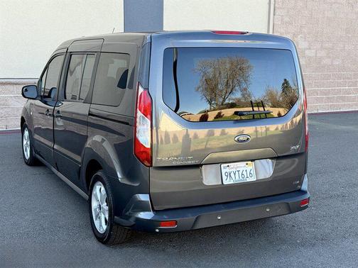 2016 Ford Transit Connect XLT w/Rear Liftgate