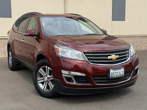 Burgundy 2017 Chevrolet Traverse 1LT