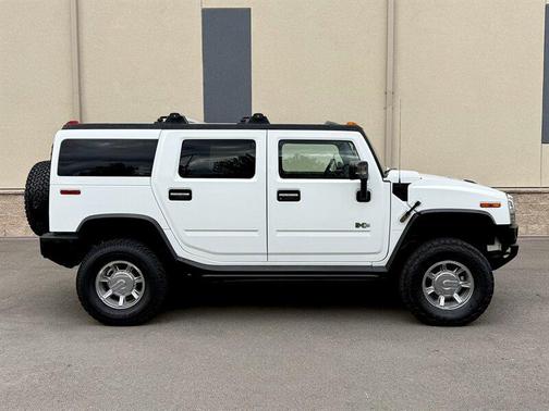 2005 Hummer H2 Base