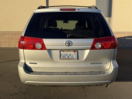 2006 Toyota Sienna LE