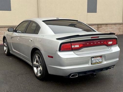2012 Dodge Charger R/T