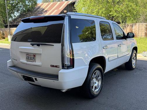 2007 GMC Yukon Denali