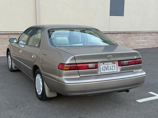 1999 Toyota Camry CE