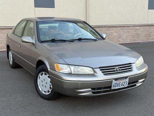 1999 Toyota Camry CE