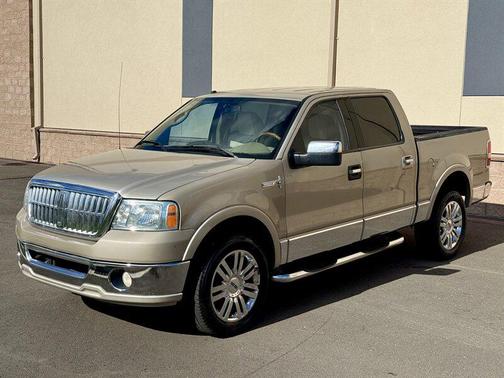 2008 Lincoln Mark LT 4dr SuperCrew