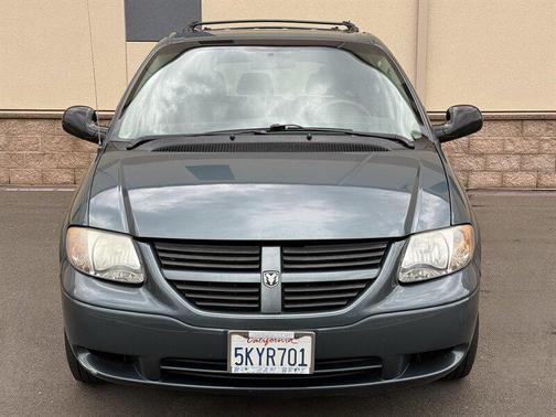 2006 Dodge Grand Caravan SE