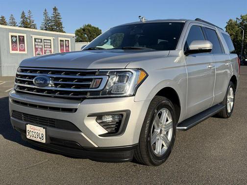 Ingot Silver Metallic 2019 Ford Expedition XLT