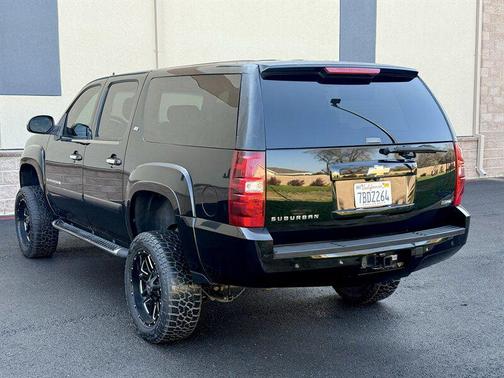 2007 Chevrolet Suburban 1500 LT