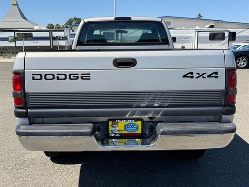 Silver 1998 Dodge Ram 1500 Base