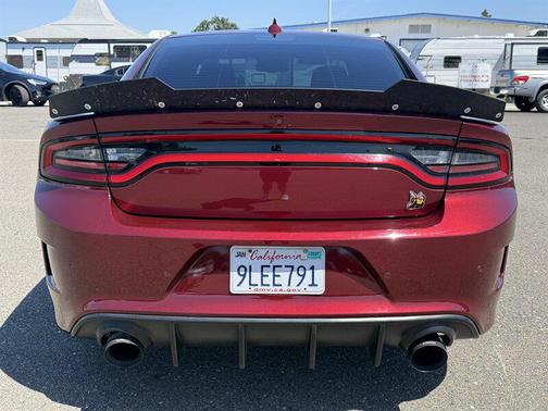 Octane Red Pearlcoat 2018 Dodge Charger R/T Scat Pack