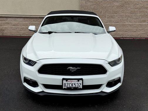 2015 Ford Mustang EcoBoost Premium
