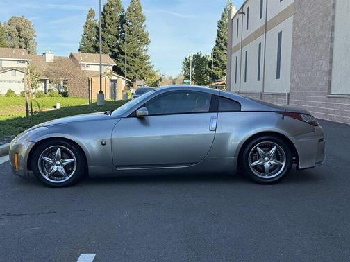 2004 Nissan 350Z Touring