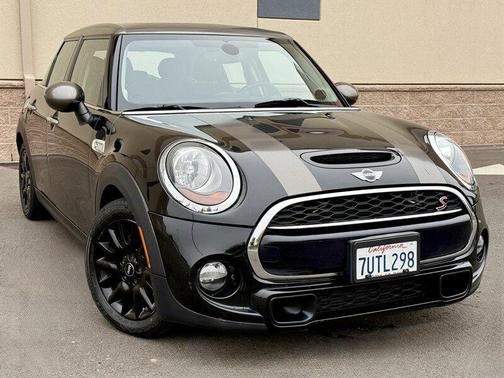 2016 MINI Hardtop Cooper S