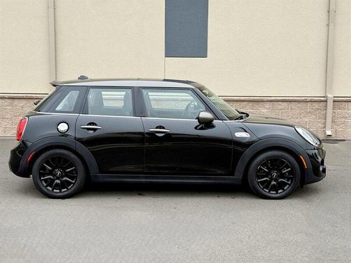 2016 MINI Hardtop Cooper S