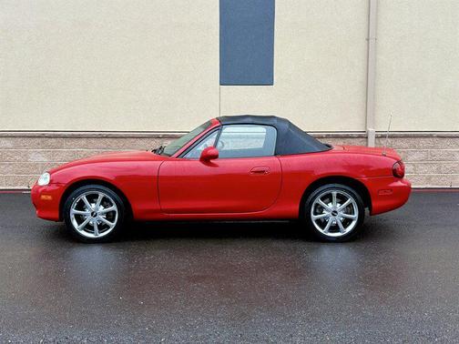 2005 Mazda MX-5 Miata Cloth