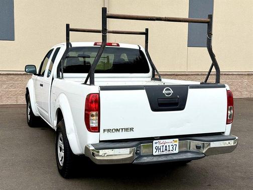 2012 Nissan Frontier S
