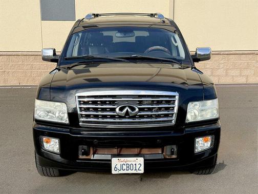 2010 INFINITI QX56 Base