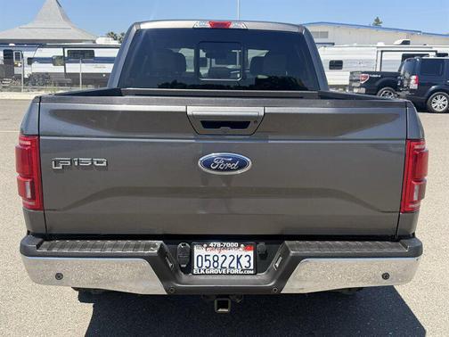 Magnetic Metallic 2015 Ford F-150 Lariat
