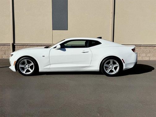 2018 Chevrolet Camaro 1LT