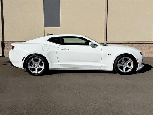 2018 Chevrolet Camaro 1LT