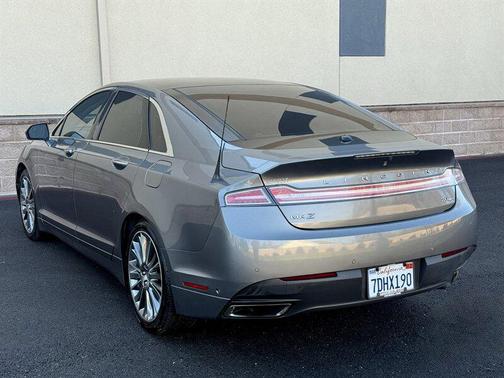 2014 Lincoln MKZ Base