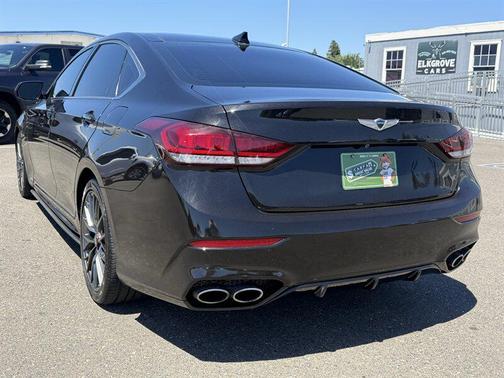 Victoria Black 2018 Genesis G80 3.3T Sport