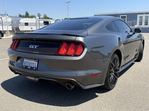 Black 2015 Ford Mustang GT