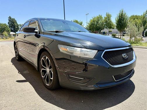 2015 Ford Taurus SHO