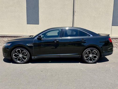 2015 Ford Taurus SHO