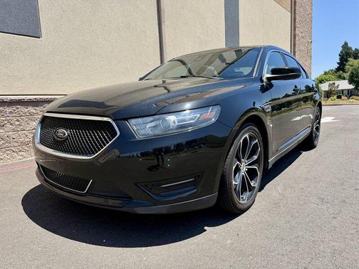 2015 Ford Taurus SHO