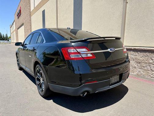 2015 Ford Taurus SHO
