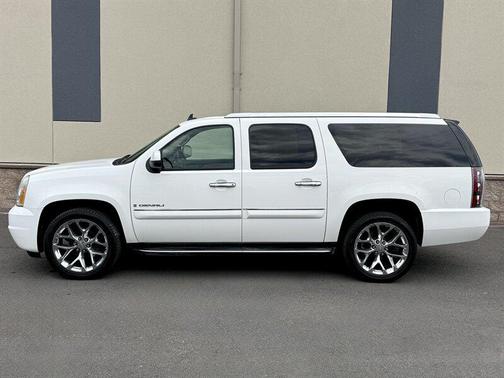 2007 GMC Yukon XL Denali
