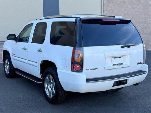 2007 GMC Yukon Denali