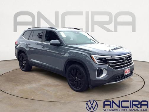 2025 Volkswagen Atlas 2.0T SE w/ Technology