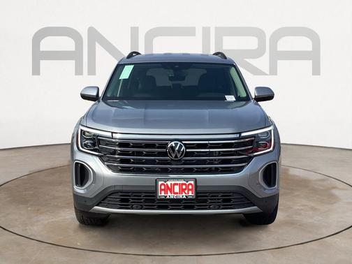 2025 Volkswagen Atlas 2.0T SE w/ Technology