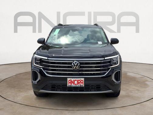 2025 Volkswagen Atlas 2.0T SE w/ Technology