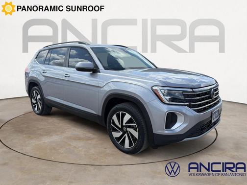 Silver Bird Metallic 2024 Volkswagen Atlas 2.0T SE