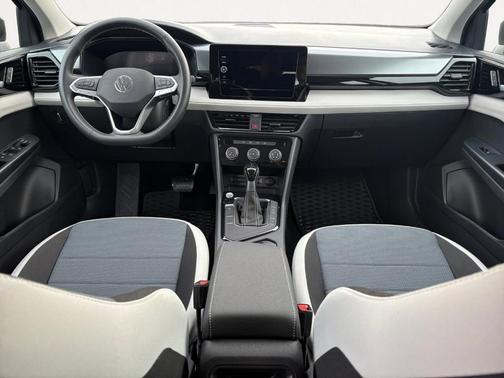 2025 Volkswagen Taos 1.5T S