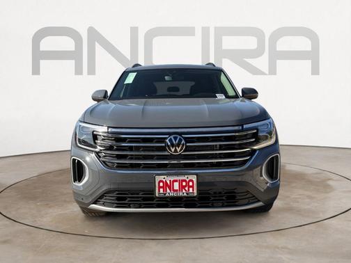 Pure Gray 2026 Volkswagen Atlas 2.0T SE W/TECHNOLOGY