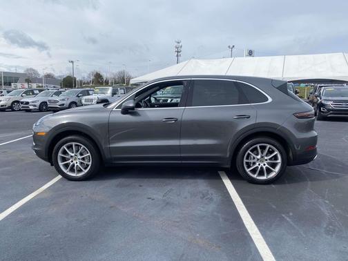 2021 Porsche Cayenne Cayenne