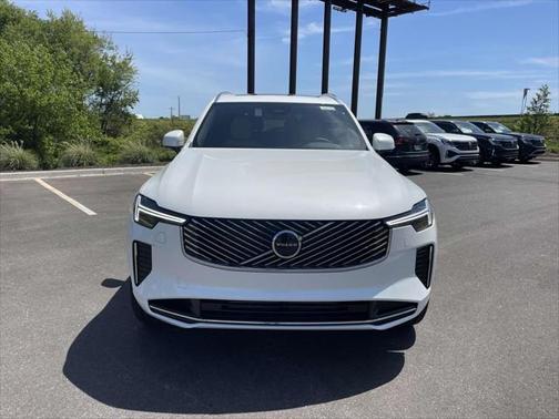 2025 Volvo XC90 Plug-In Hybrid T8 Plus 7-Seater