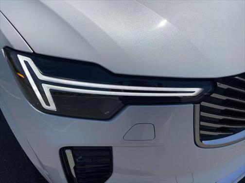 2025 Volvo XC90 Plug-In Hybrid T8 Plus 7-Seater