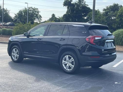Ebony Twilight Metallic 2024 GMC Terrain SLE