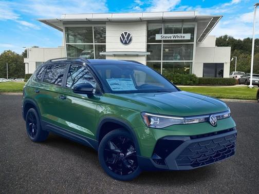 2026 Volkswagen Taos SE Black