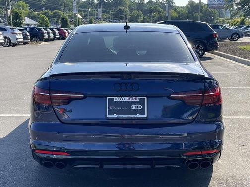 Navarra Blue Metallic 2023 Audi S4 Premium Plus TFSI quattro Tiptronic